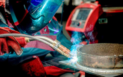 Velocity Assistant, die neue Unterstützung beim manuellen Schweißen