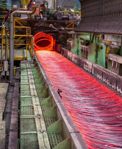 BEWEHRUNGSSTAHL FÜR DEN BAUSEKTOR - EmSteel modernisiert Walzdrahtproduktion